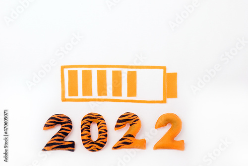 figures of the 2022 year made of felt showing loading new year concept