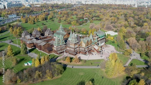 Palace of Alexei Mikhailovich in the Kolomnskoye park in autumn in Moscow photo