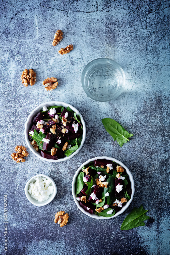 Spinach beet goat cheese walnuts salad