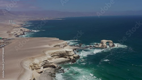 La Portada is a natural arch on the coast of Chile, 18 km (11 mi) north of Antofagasta. It is one of fifteen natural monuments included among the protected areas of Chile.
 photo