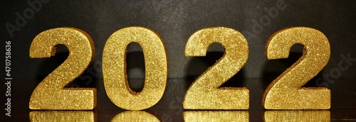Foto Números dorados formando el año 2022