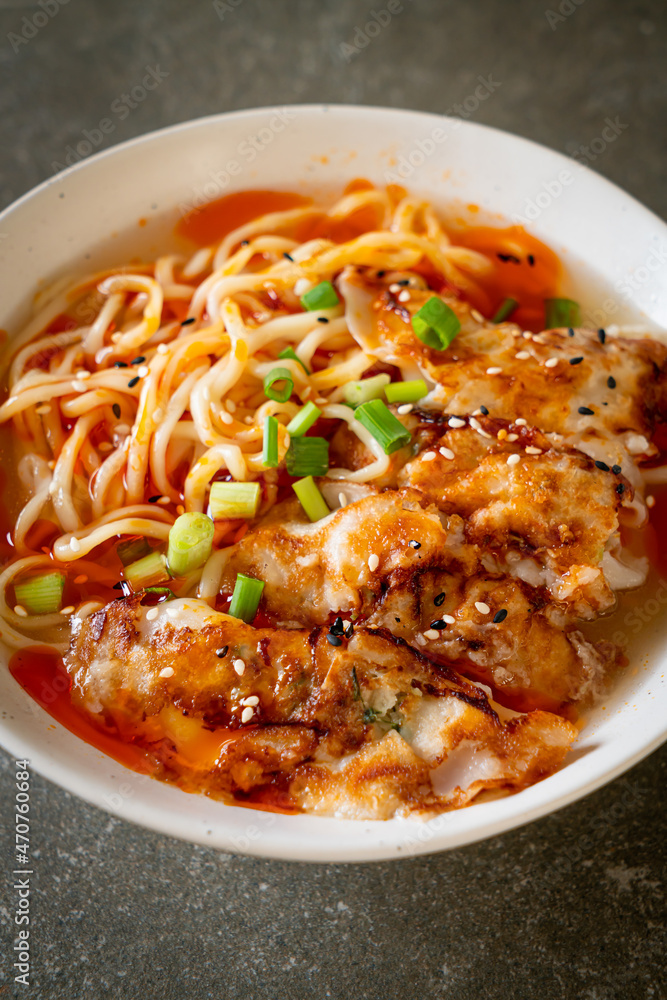 ramen noodles with gyoza or pork dumplings ramen noodles with gyoza or pork dumplings