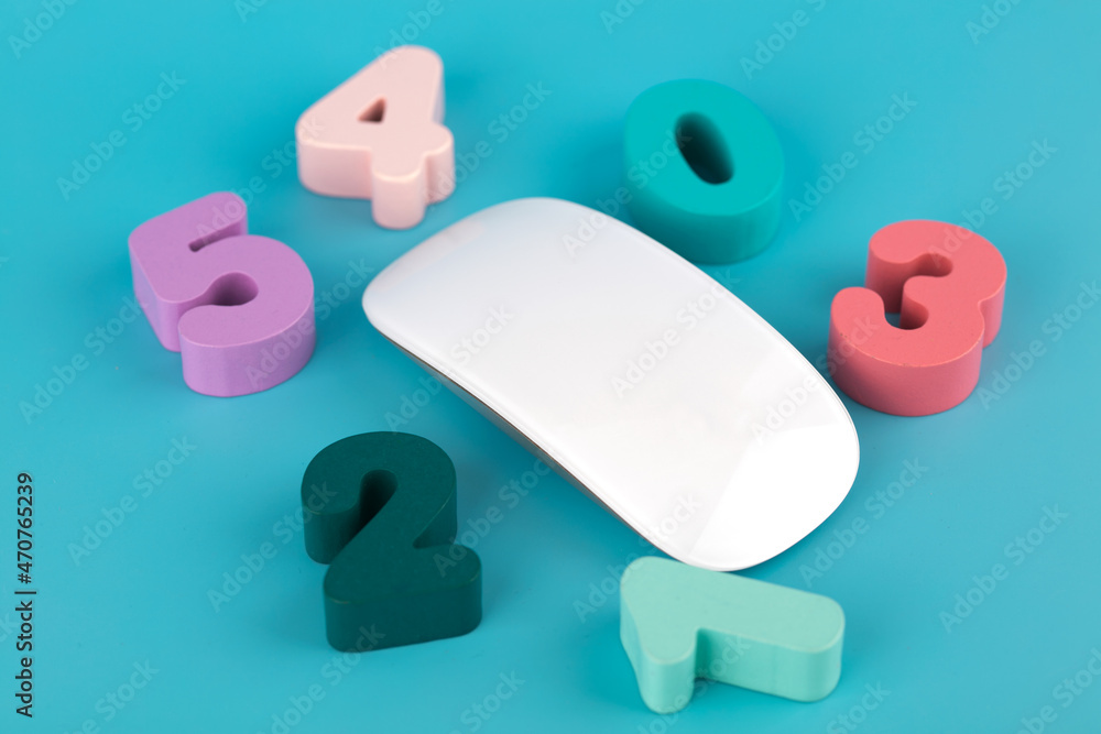 White mouse and three-dimensional figures White mouse and three-dimensional figures