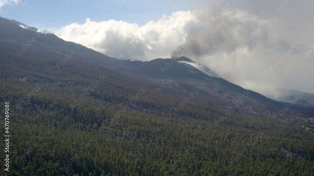 drone shot of the Cumbre Vieja Volcano drone shot of the Cumbre Vieja Volcano