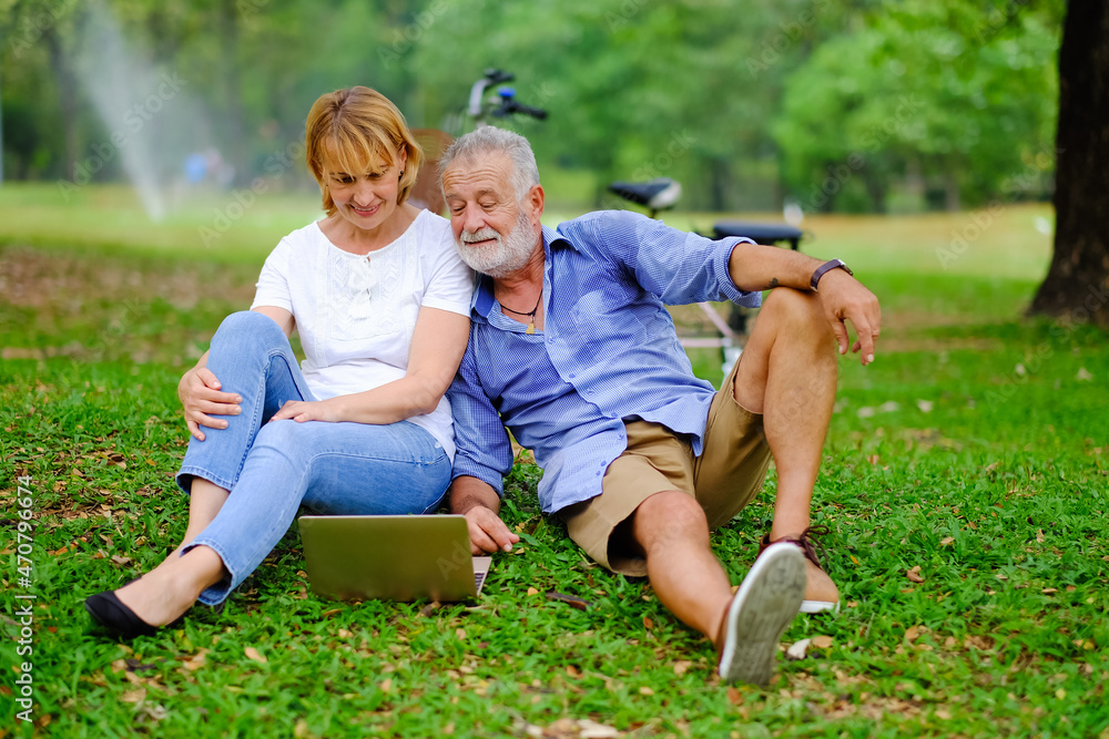 Portrait caucasian senior woman and old man, couple elder in love happy in park Portrait caucasian senior woman and old man, couple elder in love happy in park