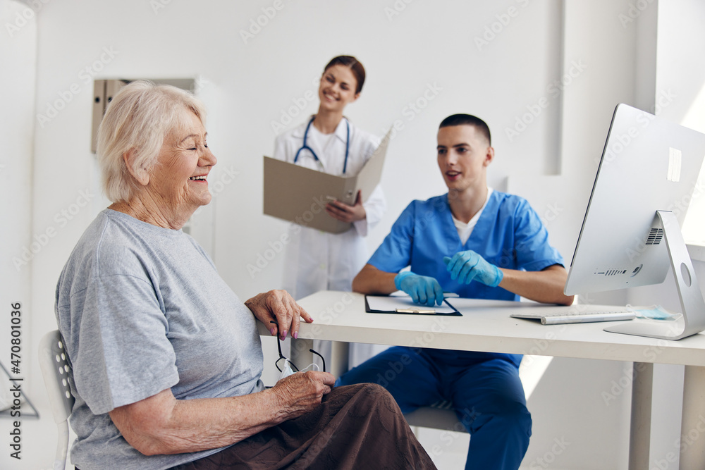 old woman hospital examination professional advice old woman hospital examination professional advice