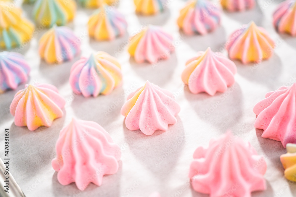 Unicorn meringue cookies Unicorn meringue cookies