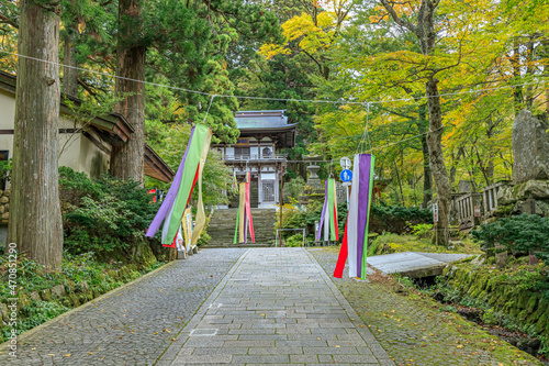 秋の大山寺　参道　鳥取県大山町　Autumn Daisenji temple. Approach. Tottori-ken Daisen town photo