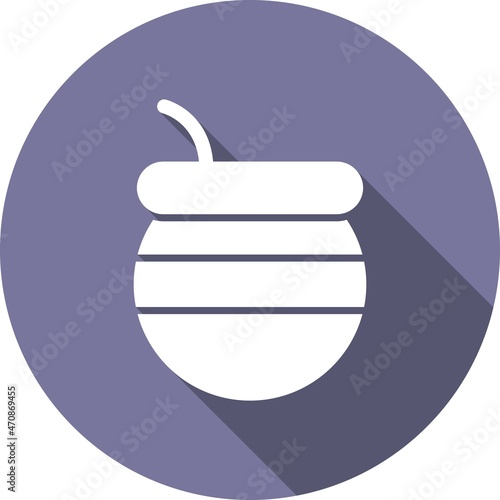 Mate Glyph Circle Vector Icon Design