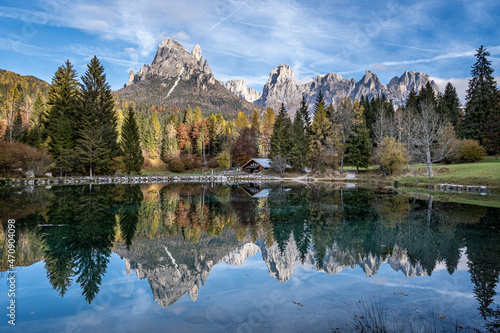 Trentino  laghetto alpino