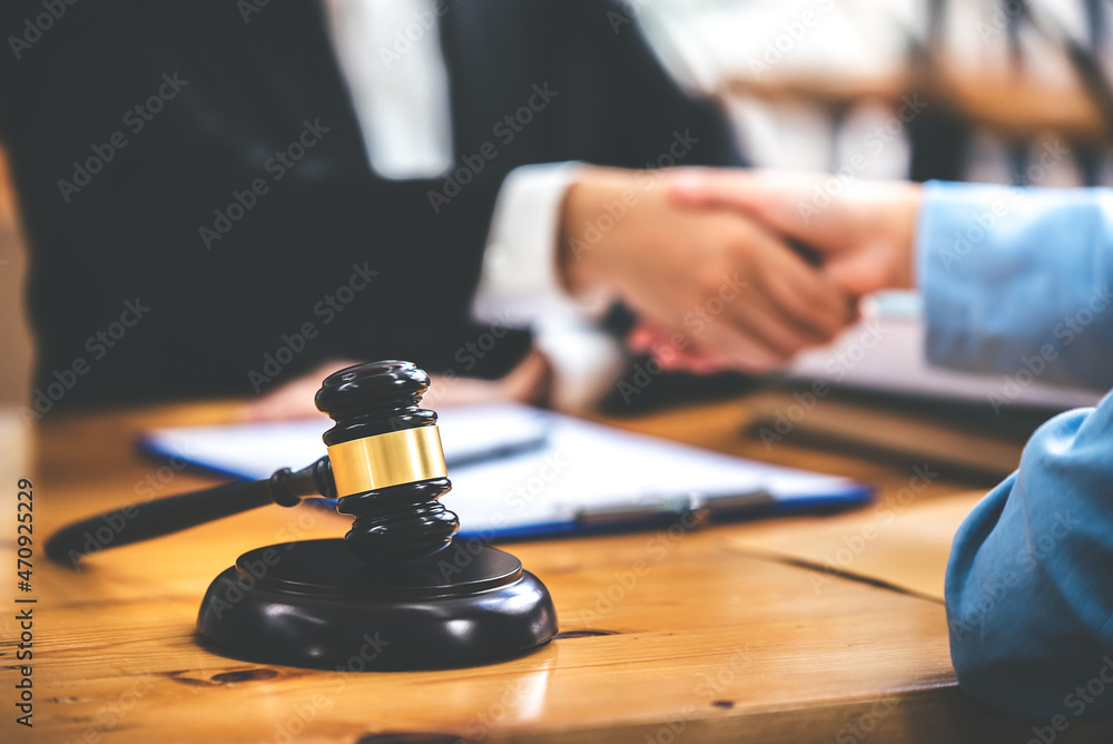 good service cooperation Consulting of business people and lawyers or judges with a client-facing team. Legal and Legal Service Concepts good service cooperation Consulting of business people and lawyers or judges with a client-facing team. Legal and Legal Service Concepts