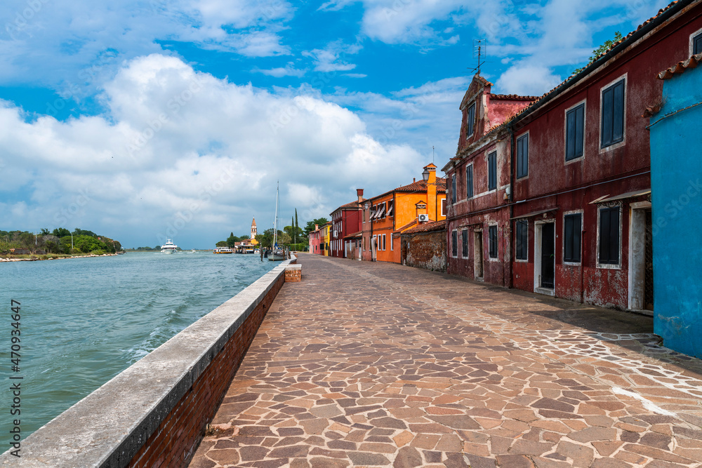 The magical colors of Burano and the Venice lagoon