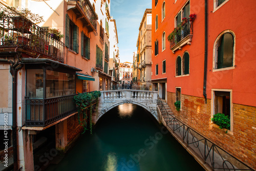World famous water channels of Venezia, Veneto, Italy. © Jorge Argazkiak