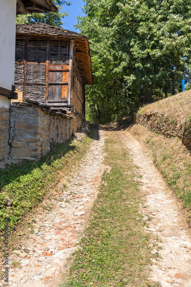 Нeighborhood Baba Stana in village of Oreshak, Bulgaria Нeighborhood Baba Stana in village of Oreshak, Bulgaria