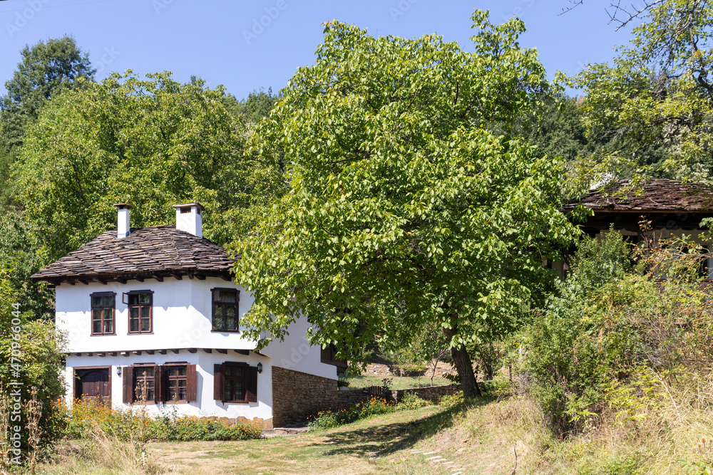 Нeighborhood Baba Stana in village of Oreshak, Bulgaria Нeighborhood Baba Stana in village of Oreshak, Bulgaria