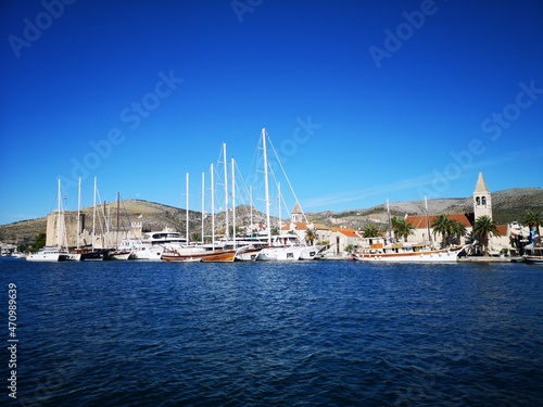 Trogir Kroatien Panorama, Altstadt und Strand