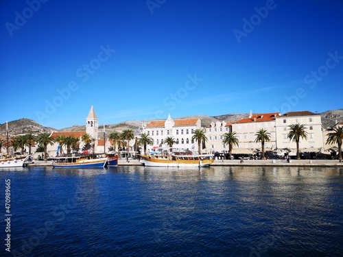 Trogir Kroatien Panorama  Altstadt und Strand