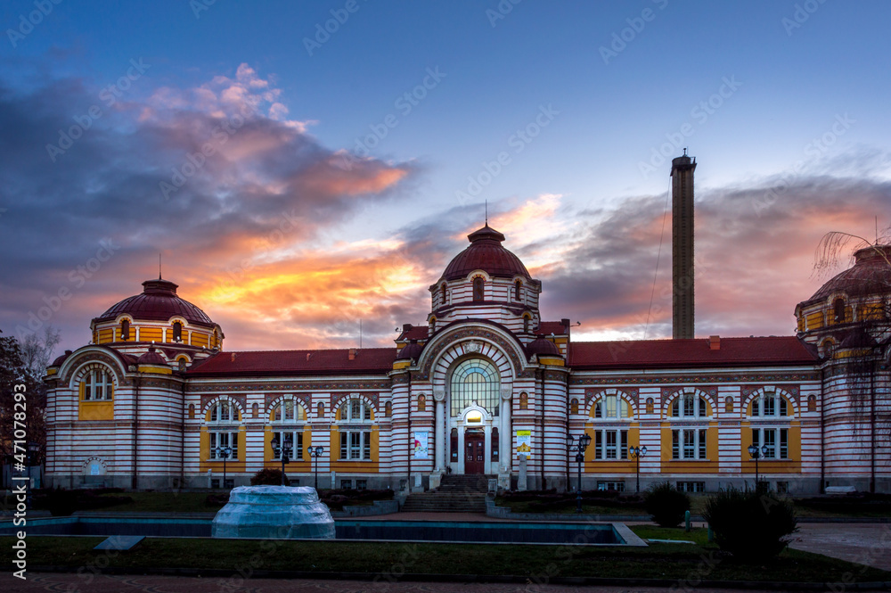 Naklejka premium Sunrise in Sofia