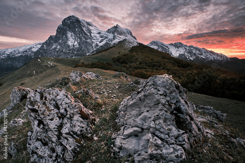 Tramonto estivo sul Gran Sasso photo