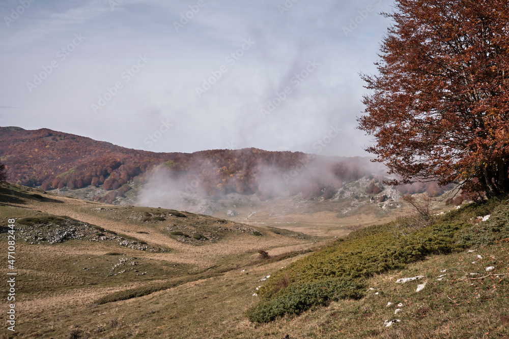 Fototapeta premium Tramonto estivo sul Gran Sasso