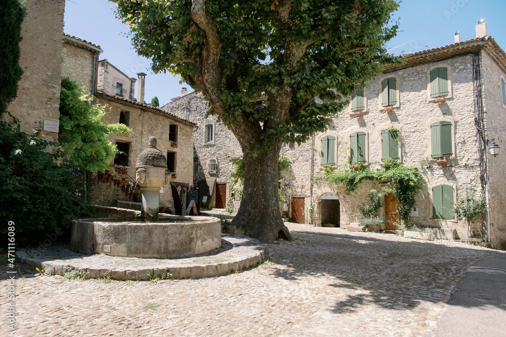 Courtyard in Vaison La Romaine, Provence, France