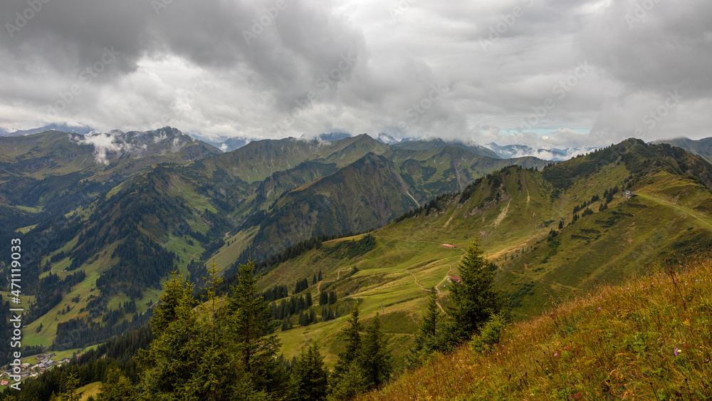 Landschaft im Kleinwalsertal - Österreich