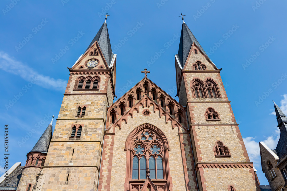 	
Katholische Pfarrkirche St. Peter in Heppenheim (Bergstraße), Hessen	
