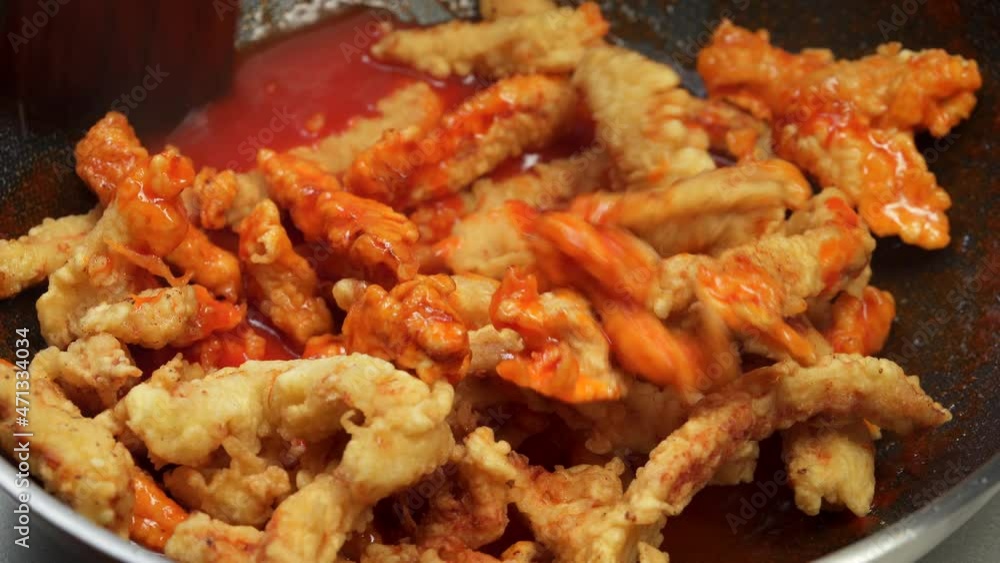 Sweet and sour pork tenderloin, a special dish of Northeast China Sweet and sour pork tenderloin, a special dish of Northeast China