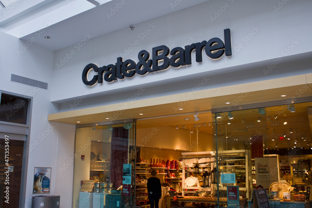 Crate & Barrel mall location. Crate and Barrel is an international home