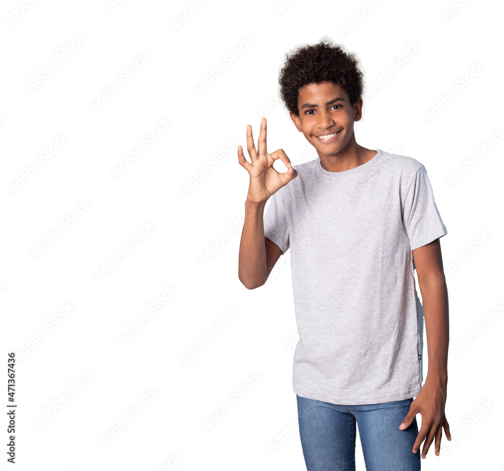 A adolescent afro latino