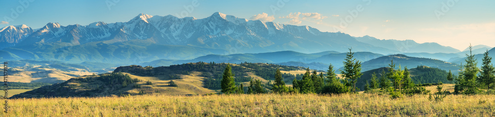 Fototapeta premium Large panorama, mountain landscape in evening light, Altai