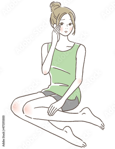 足のかかとが気になる女性