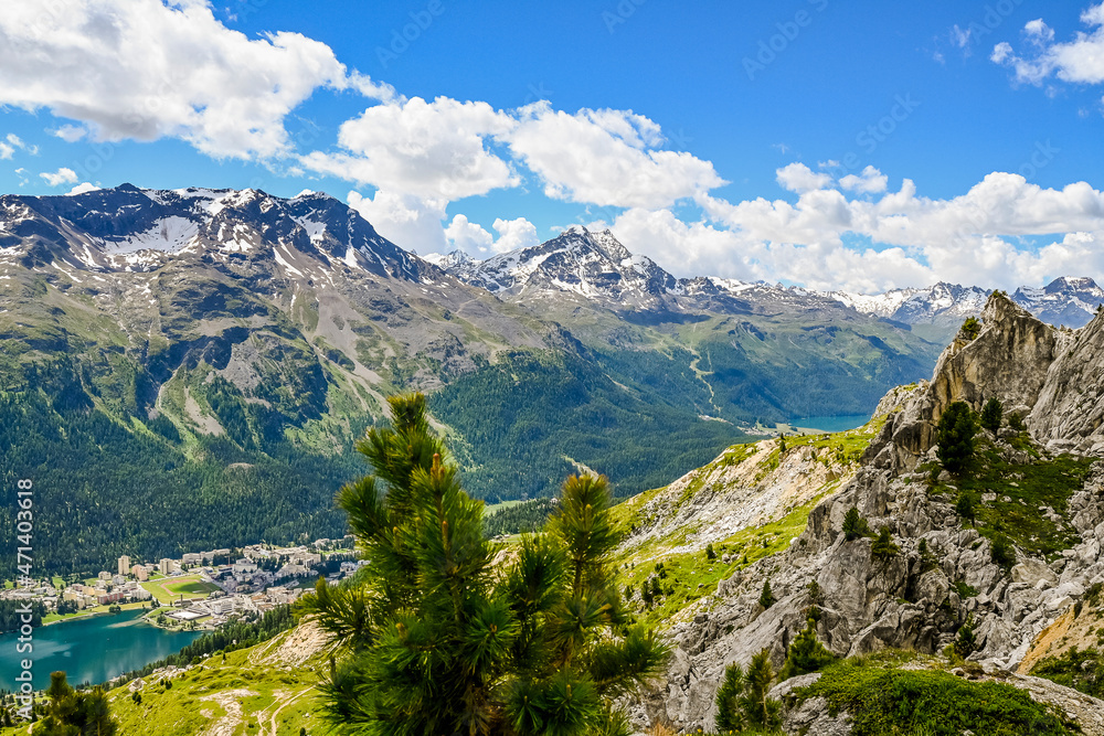 St. Moritz, Corviglia, Wanderweg, via Engiadina, Piz Corvatsch, Murtèl, Piz Surlej, Oberengadin, St. Moritzersee, Silvaplanersee, Alpen, Graubünden, Sommer, Schweiz