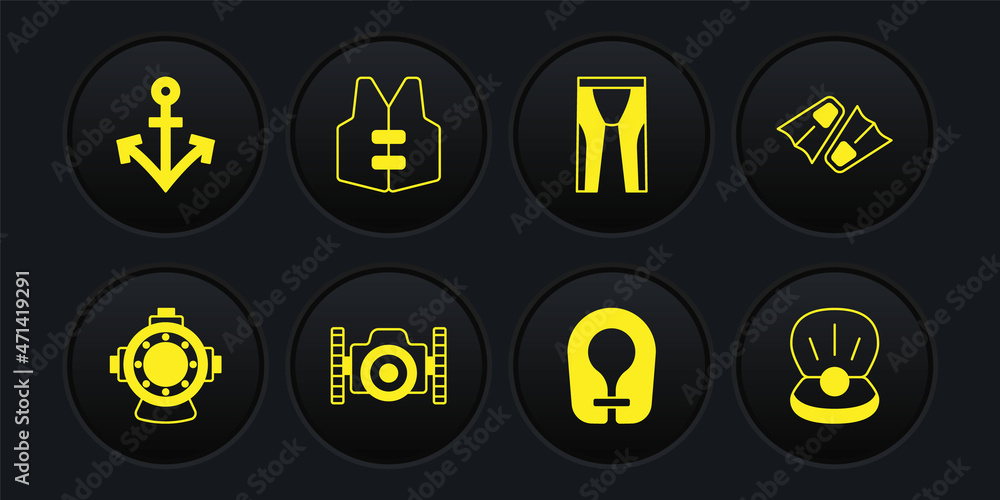 Set Aqualung, Flippers for swimming, Photo camera diver, Life jacket, Wetsuit scuba diving, Pearl and Anchor icon. Vector Set Aqualung, Flippers for swimming, Photo camera diver, Life jacket, Wetsuit scuba diving, Pearl and Anchor icon. Vector