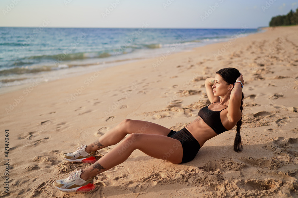 Beach abs shop workout