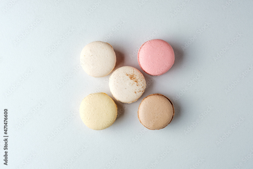 Five macarons Five macarons