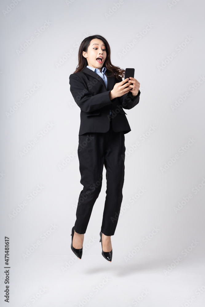 full body image of beautiful young asian businesswoman, isolated on white background full body image of beautiful young asian businesswoman, isolated on white background