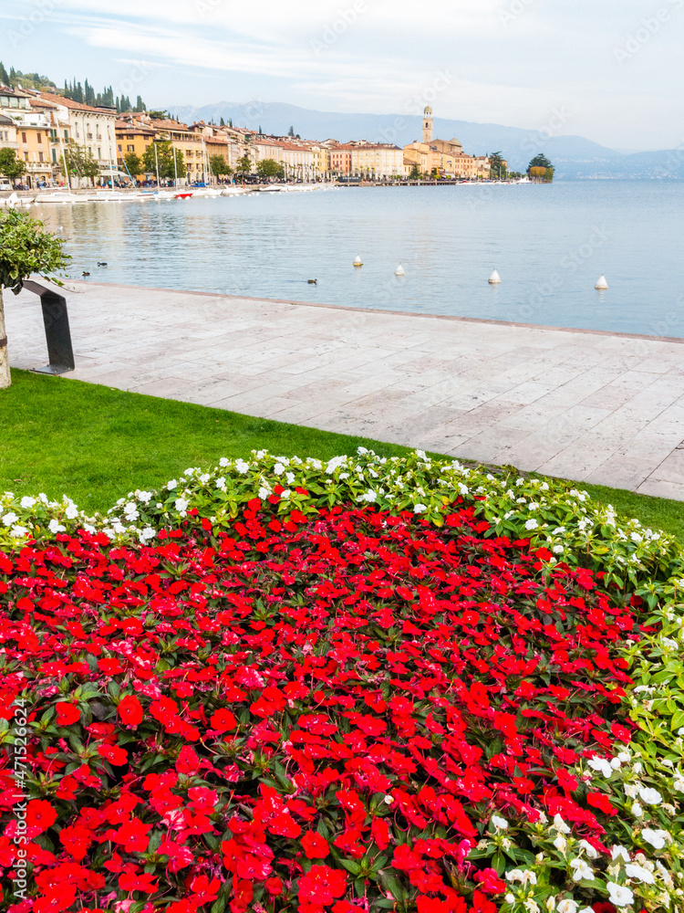 The lakeside promenade with flower beds at Salò_Garda lake-Italy