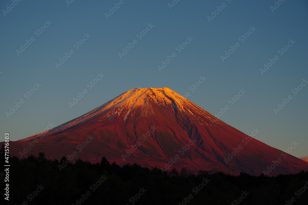 朝霧高原から望む富士山