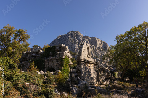 Ruins of an ancient Greek temple © enginakyurt