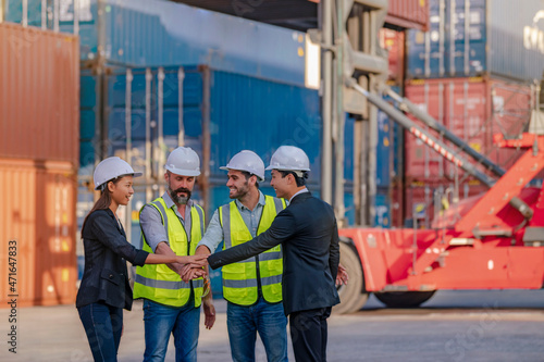 Working together as a startup industry team is a great way to get things done. 