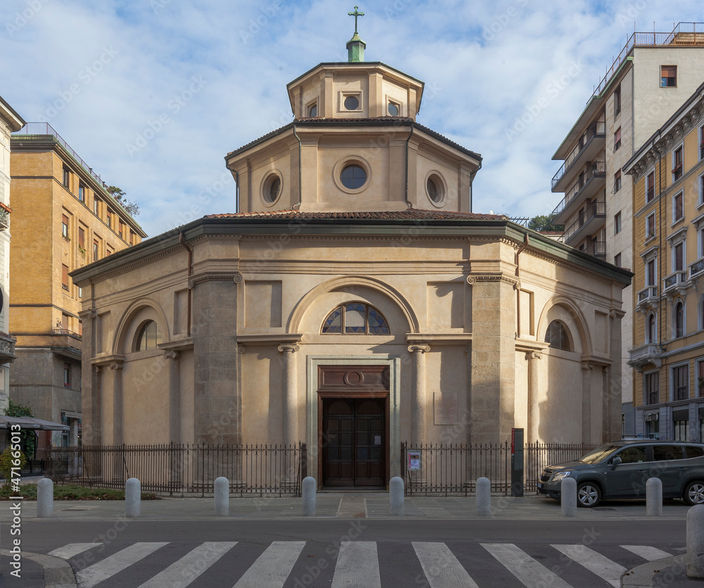 Milano. Facciata della Chiesa di San Carlo al Lazzaretto
