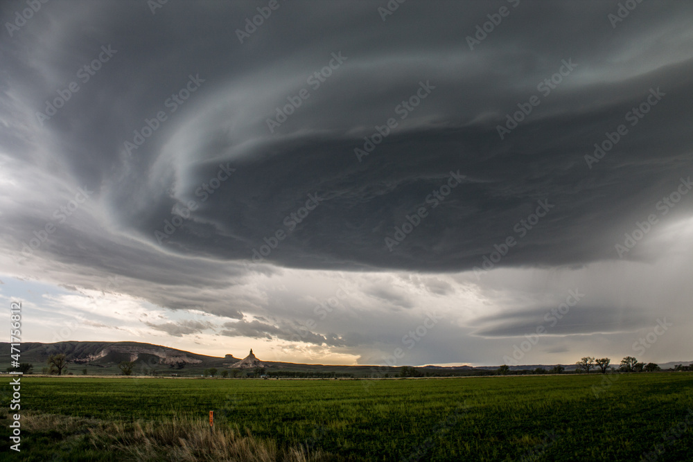 Low-Precipitation Supercell Storm Low-Precipitation Supercell Storm