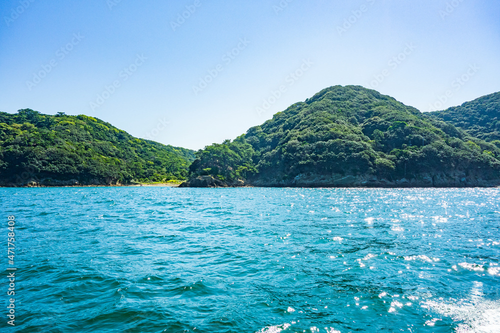 Obraz premium 船上から見た海のある風景