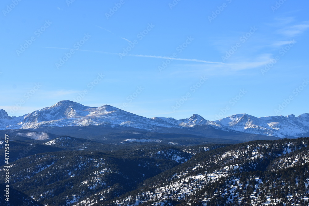 Fototapeta premium snow covered mountains