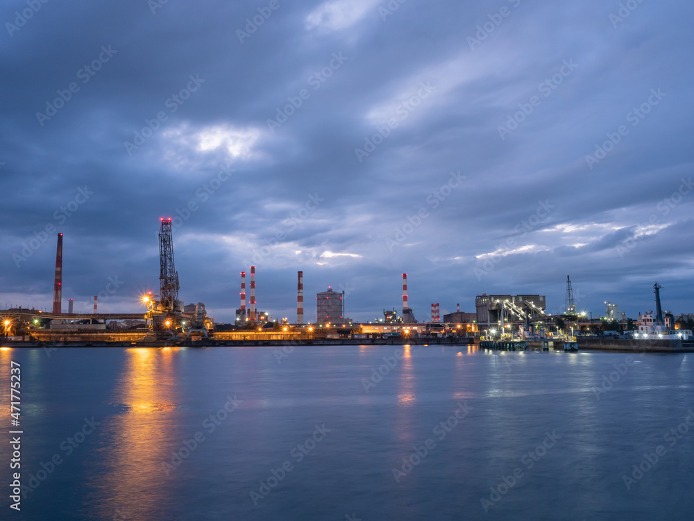 夕方の工場地帯 夕方の工場地帯