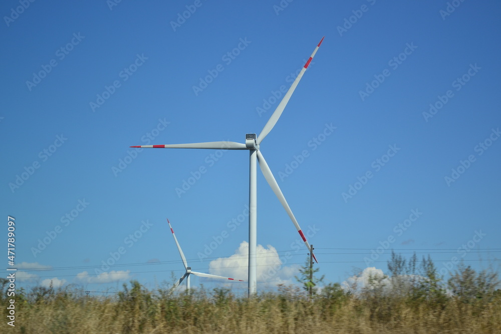 Wind generator, an alternative renewable source of electricity. Environmentally friendly. Solving environmental problems and global warming. Wind generator, an alternative renewable source of electricity. Environmentally friendly. Solving environmental problems and global warming.