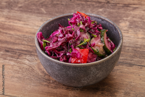 Pickled red cabbage with herbs