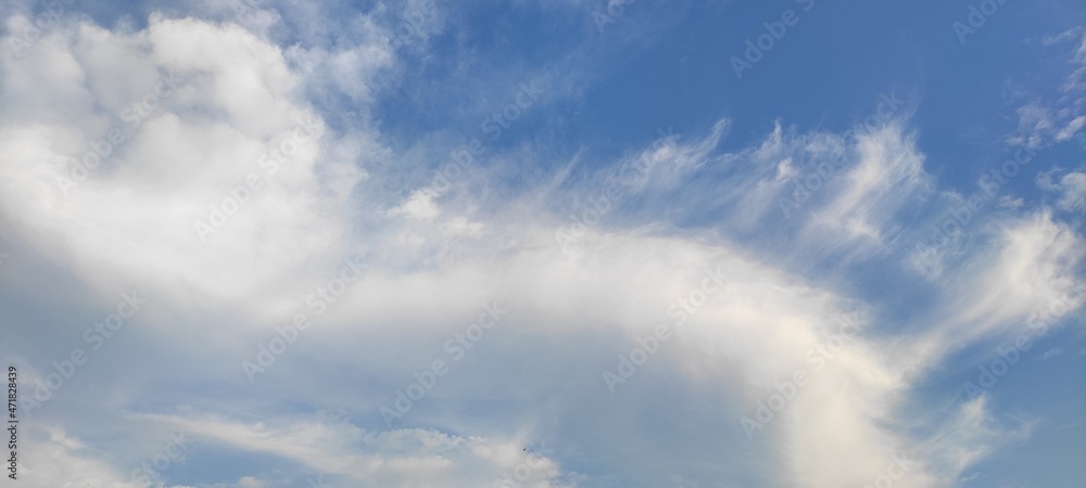 Obraz premium blue sky with clouds