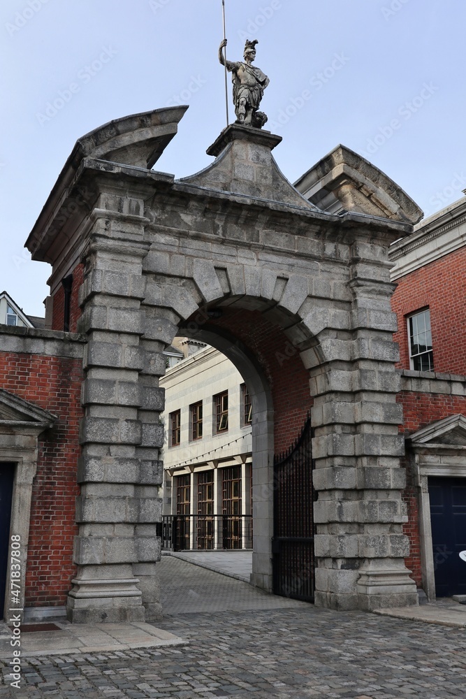 Dublino – Entrata del cortile del castello